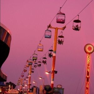 Meet your Posher, Ella